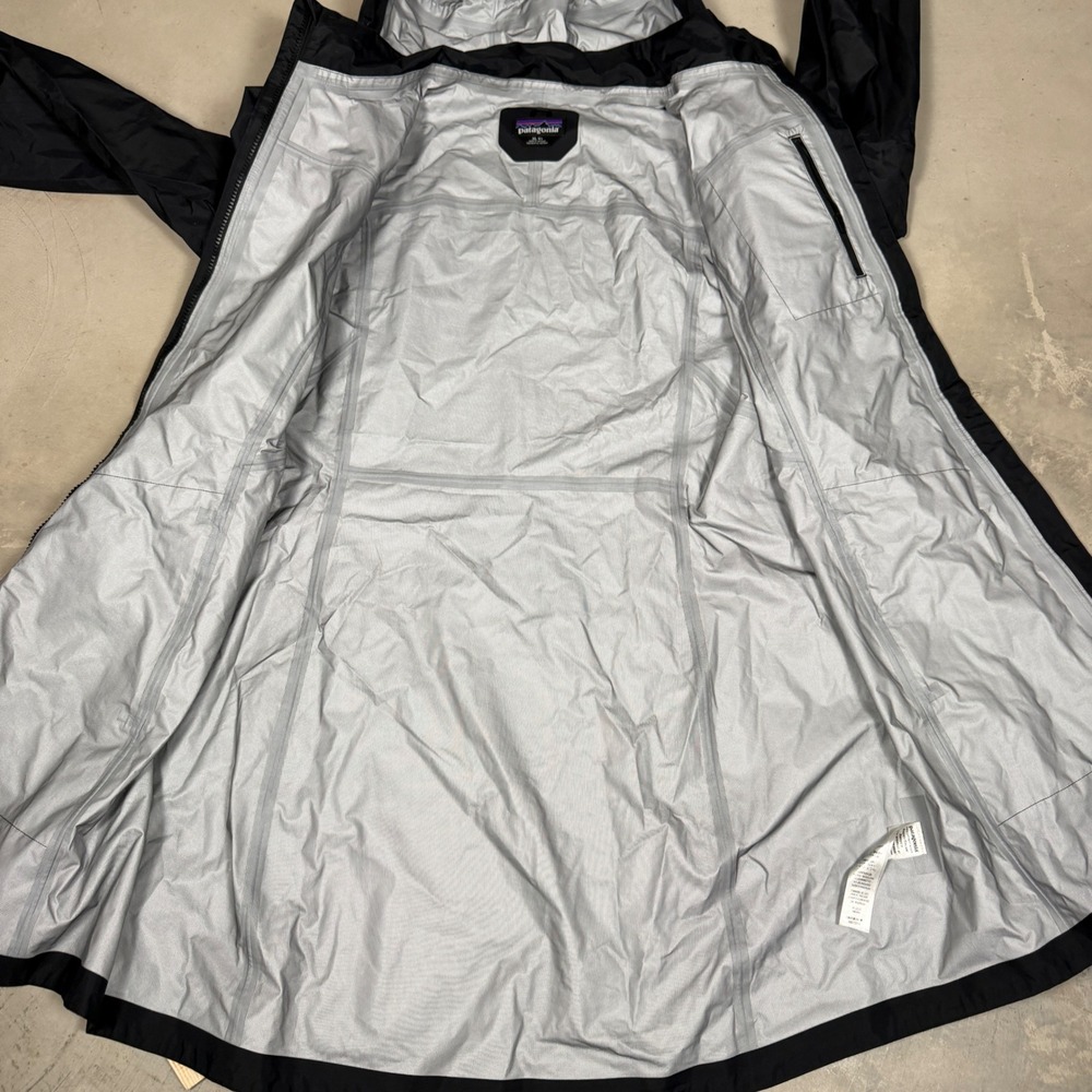 Patagonia Womens Torrentshell 3L City Parka Black Rain Jacket XL 27119 SP22 - Picture 6 of 8